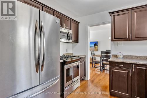 517 Belmont 2Nd Line, Havelock-Belmont-Methuen, ON - Indoor Photo Showing Kitchen With Stainless Steel Kitchen