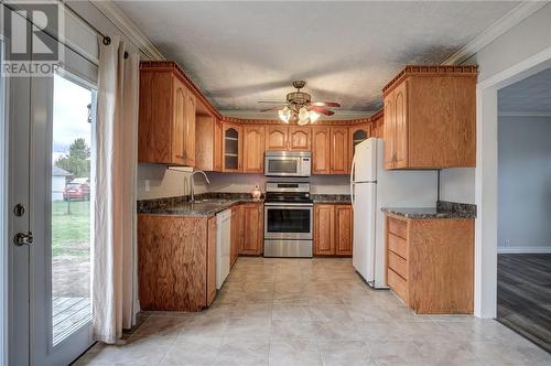 4389 St Michel Street, Hanmer, ON - Indoor Photo Showing Kitchen