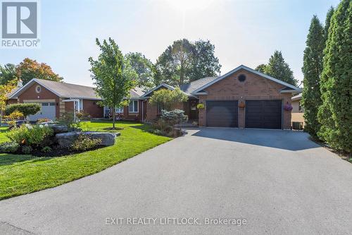 7 Hillview Drive, Kawartha Lakes (Bobcaygeon), ON - Outdoor With Facade