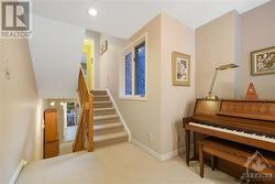 piano room / potential office space - 