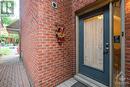 main entrance on side - 130 Hawthorne Avenue Unit#A, Ottawa, ON  - Outdoor With Exterior 