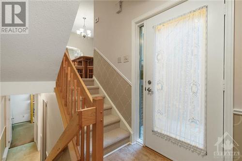 foyer - 130 Hawthorne Avenue Unit#A, Ottawa, ON - Indoor Photo Showing Other Room