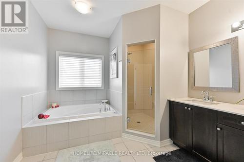 23 Killington Avenue, Vaughan, ON - Indoor Photo Showing Bathroom