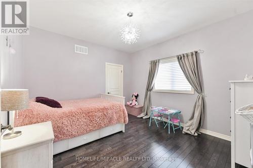 23 Killington Avenue, Vaughan, ON - Indoor Photo Showing Bedroom