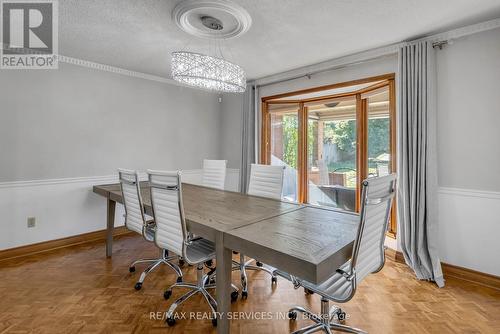 4226 Sugarbush Road, Mississauga, ON - Indoor Photo Showing Dining Room