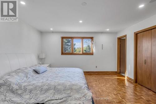 4266 Sugarbush Road, Mississauga, ON - Indoor Photo Showing Bedroom