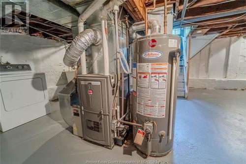 966 Curry, Windsor, ON - Indoor Photo Showing Basement