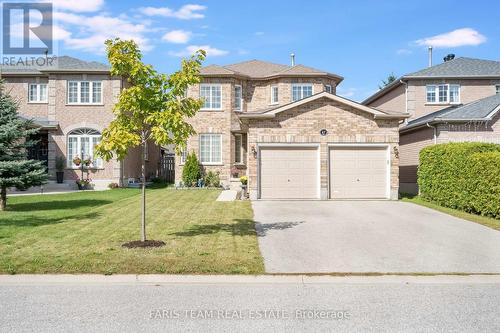 67 Kenwell Crescent, Barrie, ON - Outdoor With Facade