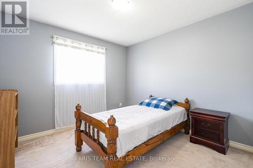 67 Kenwell Crescent, Barrie, ON - Indoor Photo Showing Bedroom