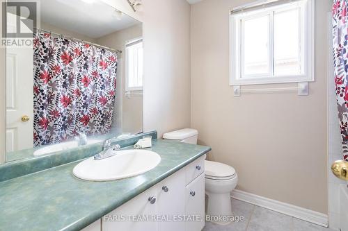 67 Kenwell Crescent, Barrie, ON - Indoor Photo Showing Bathroom