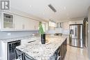 67 Kenwell Crescent, Barrie, ON  - Indoor Photo Showing Kitchen With Upgraded Kitchen 