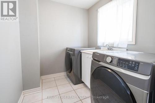 67 Kenwell Crescent, Barrie, ON - Indoor Photo Showing Laundry Room