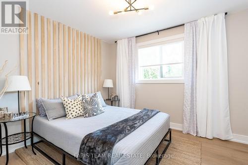 993 Whitney Crescent, Midland, ON - Indoor Photo Showing Bedroom