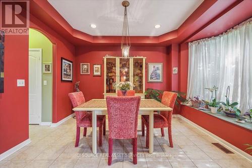 40 Maldives Crescent, Brampton, ON - Indoor Photo Showing Dining Room