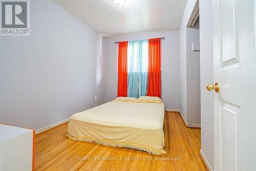 59 Brentwood Drive, Brampton, ON - Indoor Photo Showing Bedroom