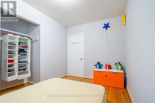 59 Brentwood Drive, Brampton, ON - Indoor Photo Showing Bedroom