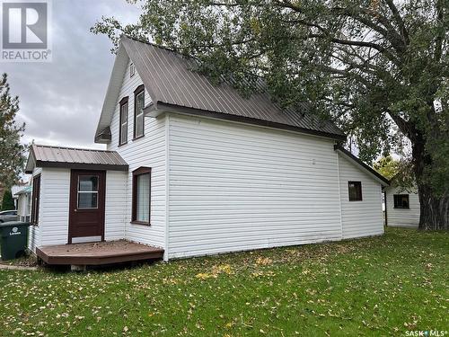 311 1St Street, Wilkie, SK - Outdoor