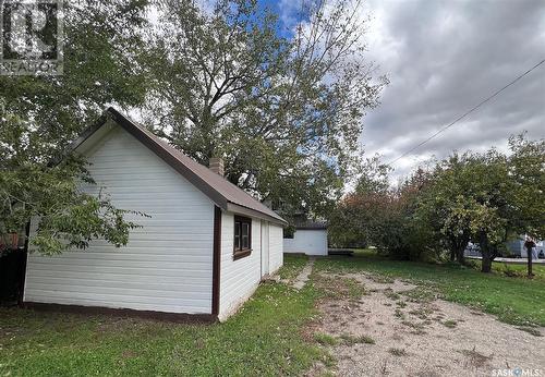 311 1St Street, Wilkie, SK - Outdoor