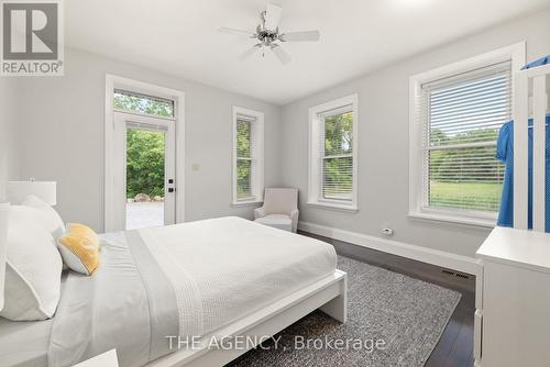 1460 County Rd 3, Prince Edward County, ON - Indoor Photo Showing Bedroom