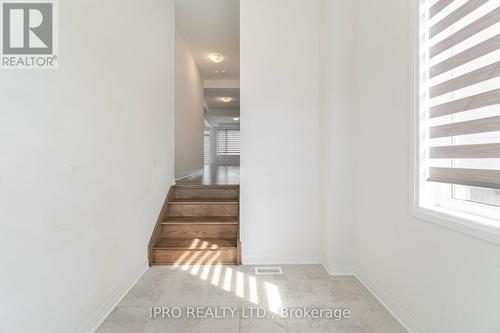 13 Rustic Oak Trail, North Dumfries, ON - Indoor Photo Showing Other Room