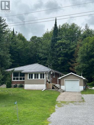 4885 Monck Road, Kawartha Lakes, ON - Outdoor