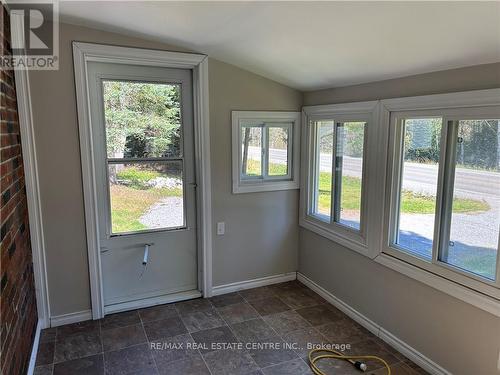 4885 Monck Road, Kawartha Lakes, ON - Indoor Photo Showing Other Room