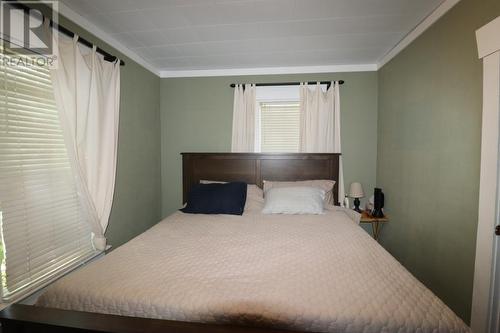 7357 9Th Street, Grand Forks, BC - Indoor Photo Showing Bedroom