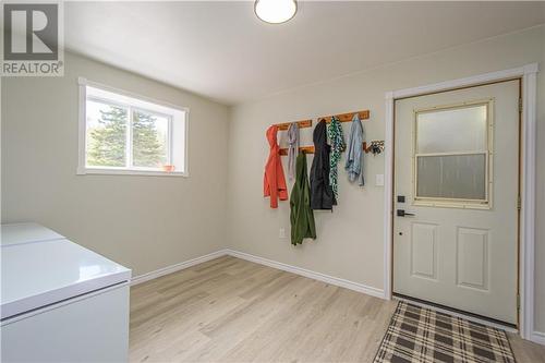 3415 Route 134, Shediac Cape, NB - Indoor Photo Showing Laundry Room