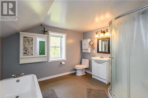 3415 Route 134, Shediac Cape, NB - Indoor Photo Showing Bathroom