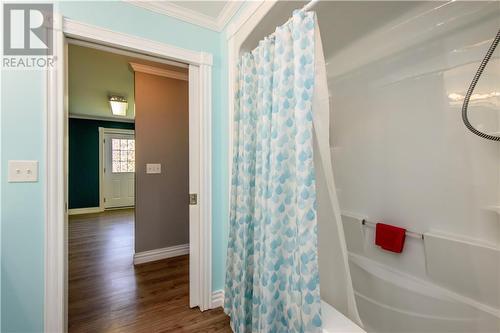 3415 Route 134, Shediac Cape, NB - Indoor Photo Showing Bathroom