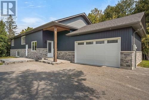 10 King Street, Kawartha Lakes, ON - Outdoor