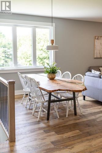 10 King Street, Kawartha Lakes, ON - Indoor Photo Showing Dining Room