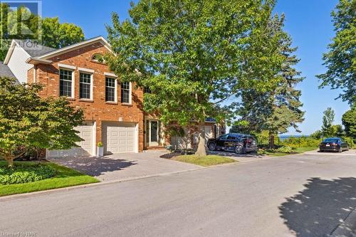 5 Carncastle Gate Unit# 24, St. Catharines, ON 