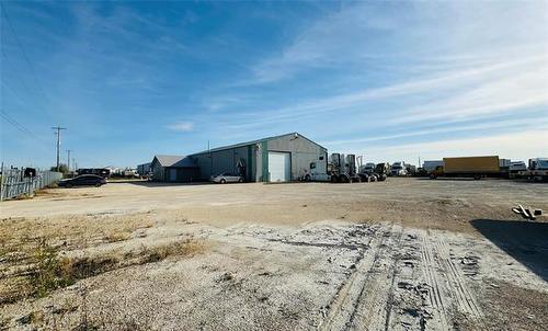 10 Industrial Rd, St Andrews, MB 