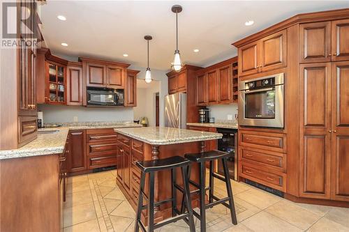 464 Kaireen Street, Sudbury, ON - Indoor Photo Showing Kitchen With Upgraded Kitchen