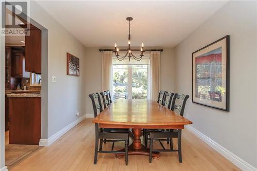 464 Kaireen Street, Sudbury, ON - Indoor Photo Showing Dining Room