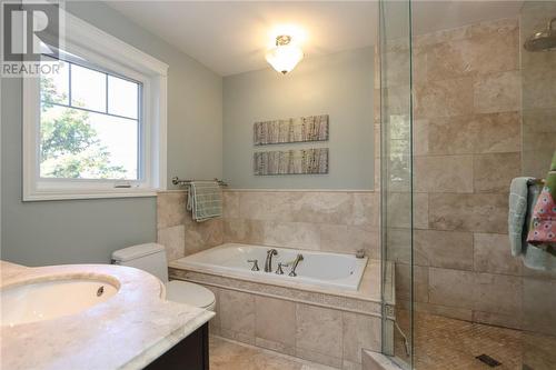 464 Kaireen Street, Sudbury, ON - Indoor Photo Showing Bathroom