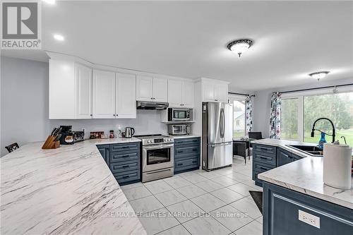 5269 Macleod Road, South Stormont, ON - Indoor Photo Showing Kitchen With Double Sink With Upgraded Kitchen