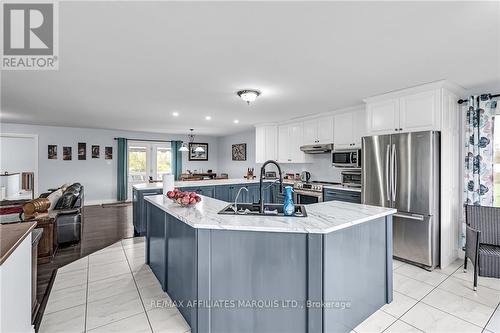 5269 Macleod Road, South Stormont, ON - Indoor Photo Showing Kitchen With Upgraded Kitchen