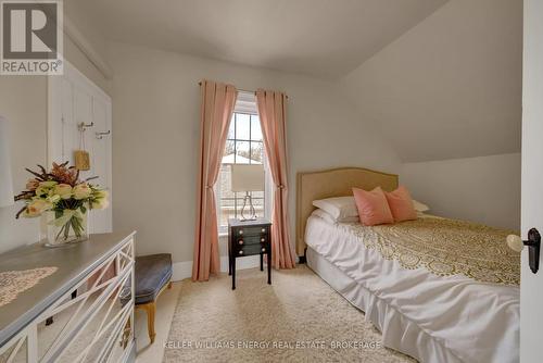 434 Bloomfield Main Street, Prince Edward County (Bloomfield), ON - Indoor Photo Showing Bedroom