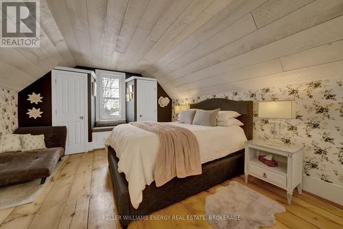 434 Bloomfield Main Street, Prince Edward County (Bloomfield), ON - Indoor Photo Showing Bedroom