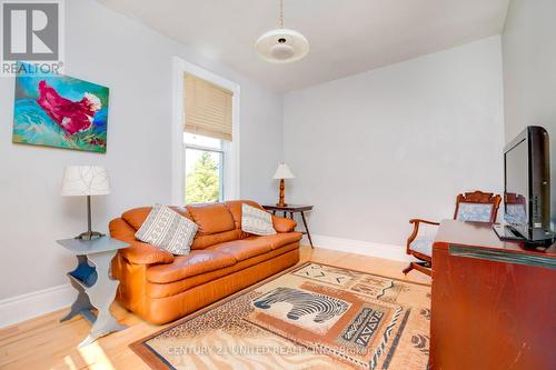 398 Concession 11 E, Trent Hills, ON - Indoor Photo Showing Living Room