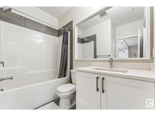 #134 1154 Adamson Dr Sw, Edmonton, AB - Indoor Photo Showing Bathroom