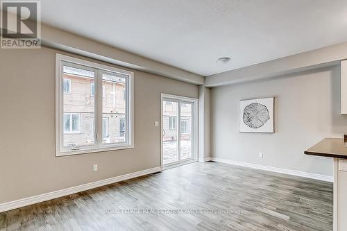 24 Foothills Lane, Hamilton, ON - Indoor Photo Showing Other Room