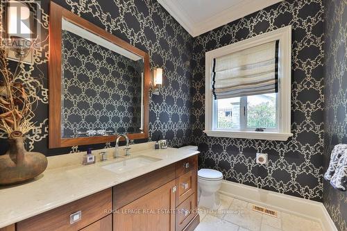 64 Brentwood Road, Oakville, ON - Indoor Photo Showing Bathroom