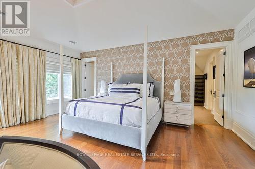 64 Brentwood Road, Oakville, ON - Indoor Photo Showing Bedroom