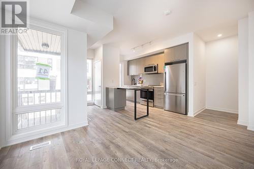 Th9 - 30 Ed Clark Gardens, Toronto, ON - Indoor Photo Showing Kitchen