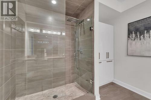 4 - 509 Elizabeth Street, Burlington, ON - Indoor Photo Showing Bathroom