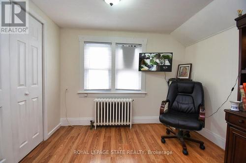 122 Clara Street, Thorold, ON - Indoor