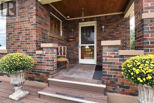 122 Clara Street, Thorold, ON - Outdoor With Deck Patio Veranda With Exterior